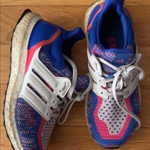 Adidas Ultraboost kids women 4.5 (6.5)